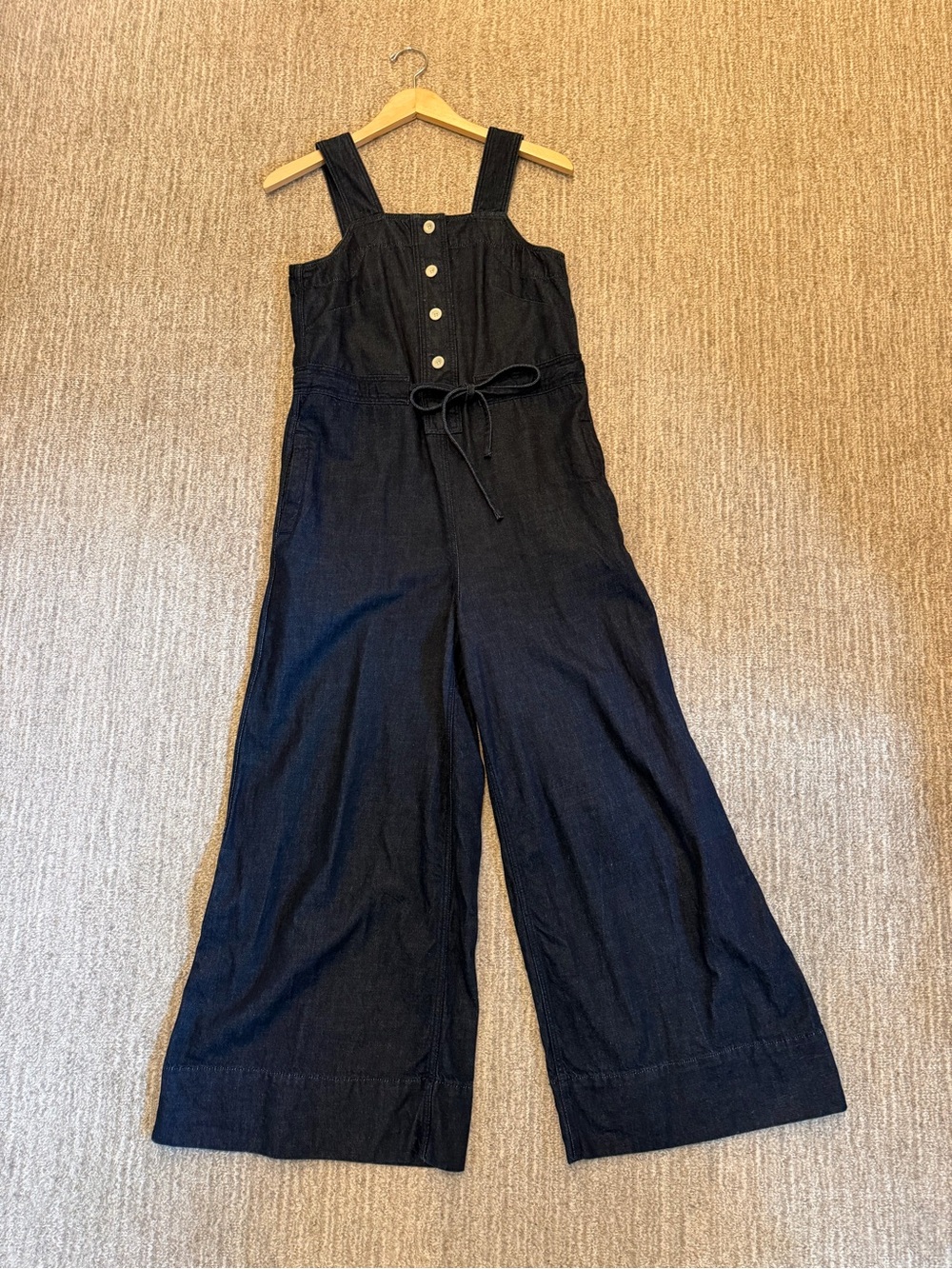 Toast chambray dark denim size 6